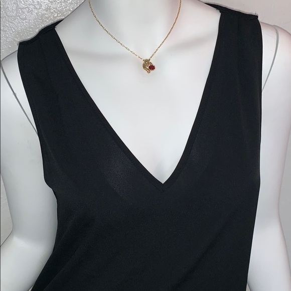 Banana Republic Black Open Back Chiffon Front Tank - Picture 6 of 8